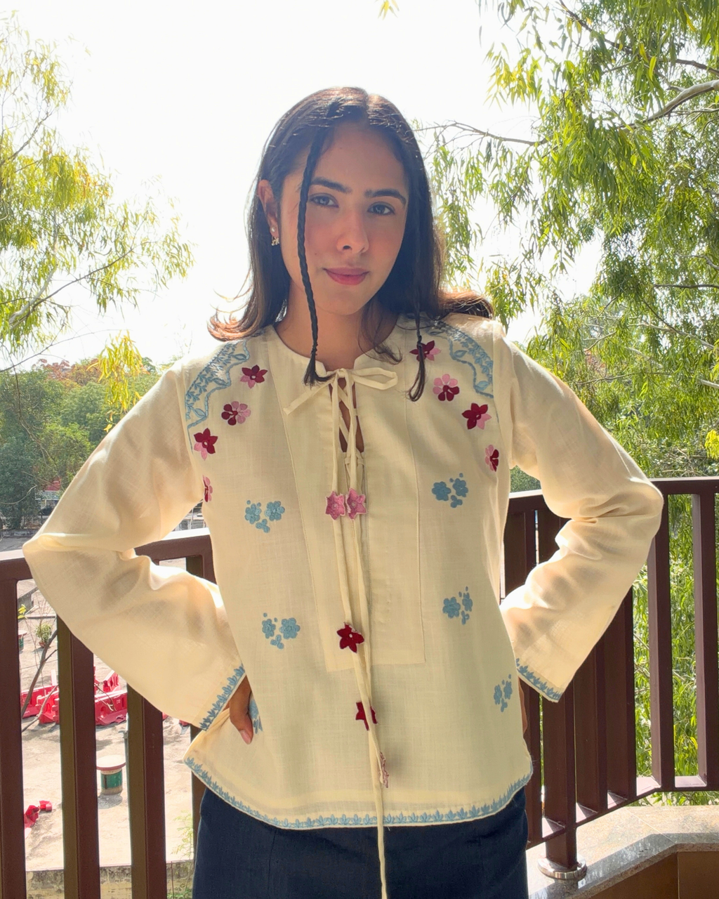 Aneesa Top