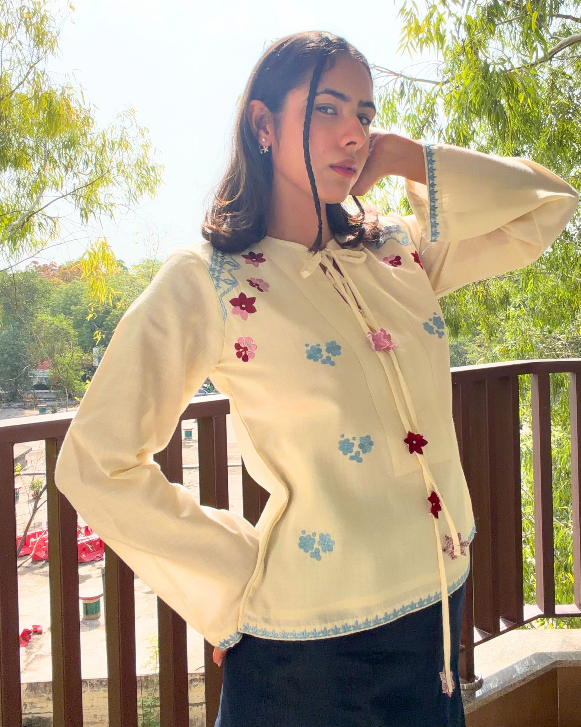 Aneesa Top