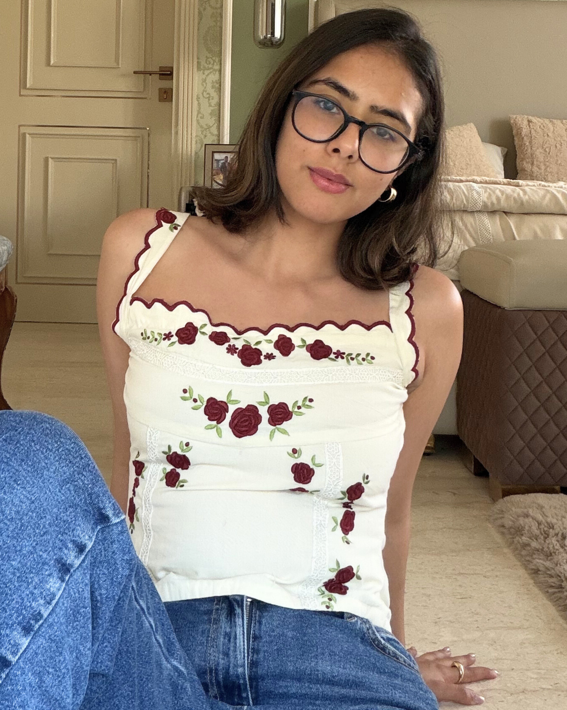 Queen Charlotte top