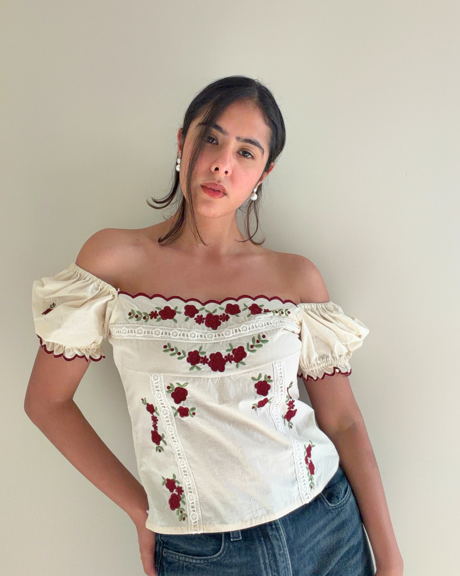 Queen Charlotte with Sleeves top